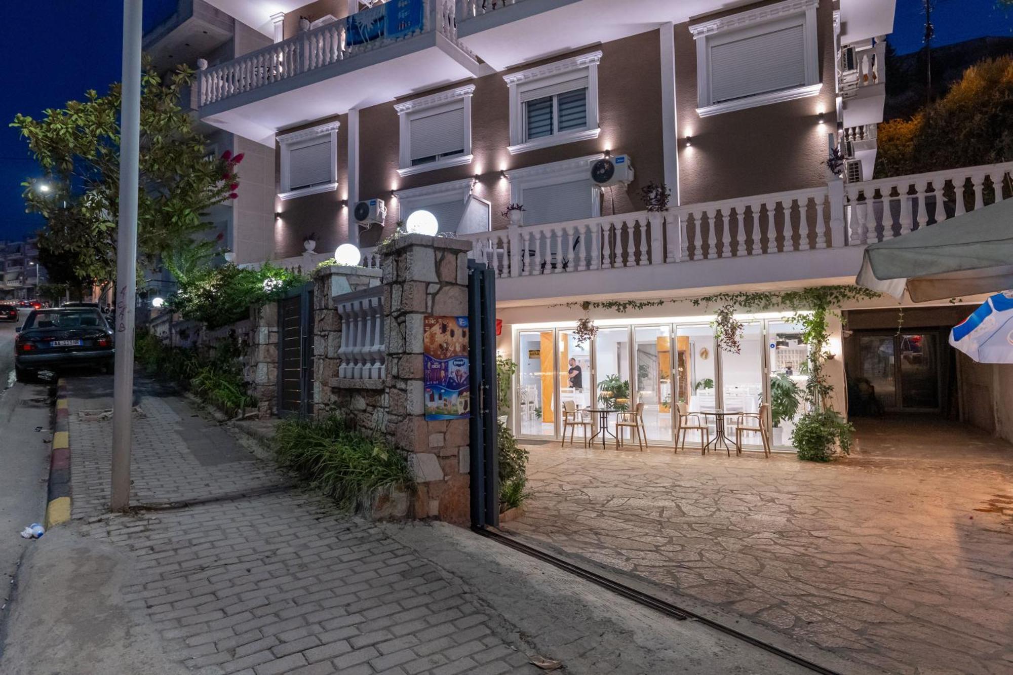 Hotel Elite Sarandë Buitenkant foto