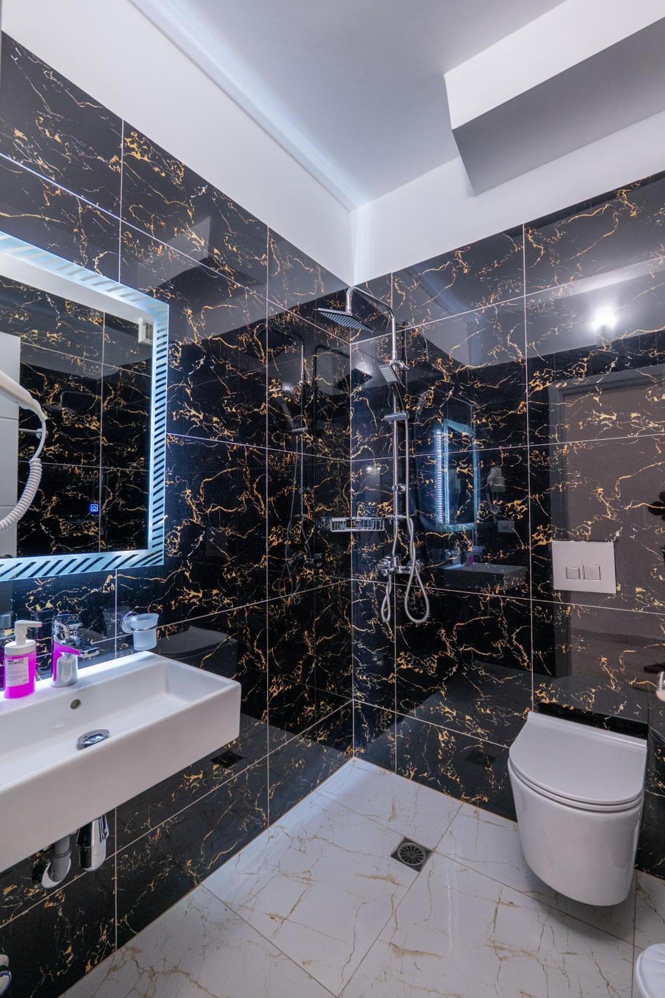 Hotel Elite Sarandë Buitenkant foto