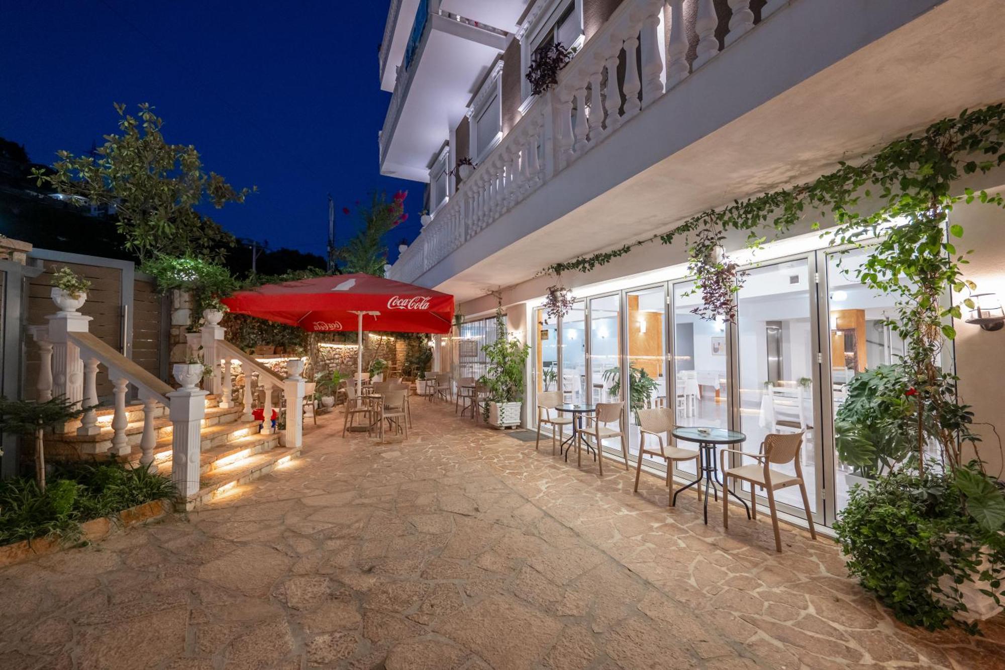 Hotel Elite Sarandë Buitenkant foto