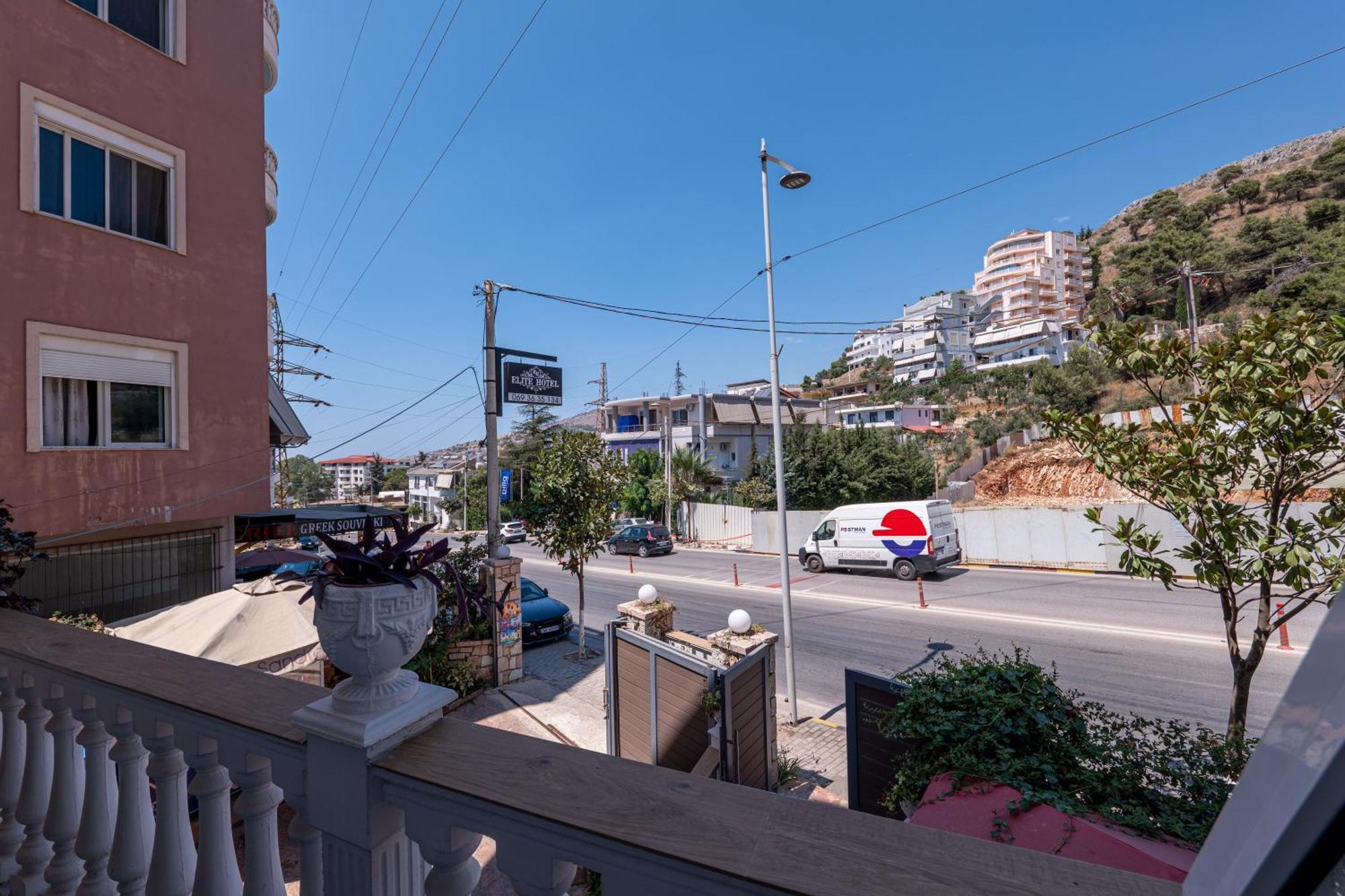 Hotel Elite Sarandë Buitenkant foto