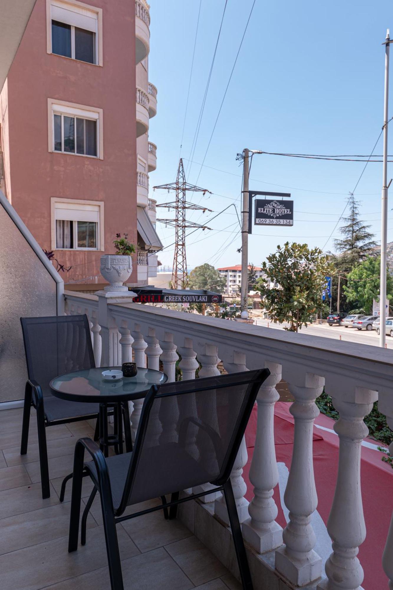 Hotel Elite Sarandë Buitenkant foto