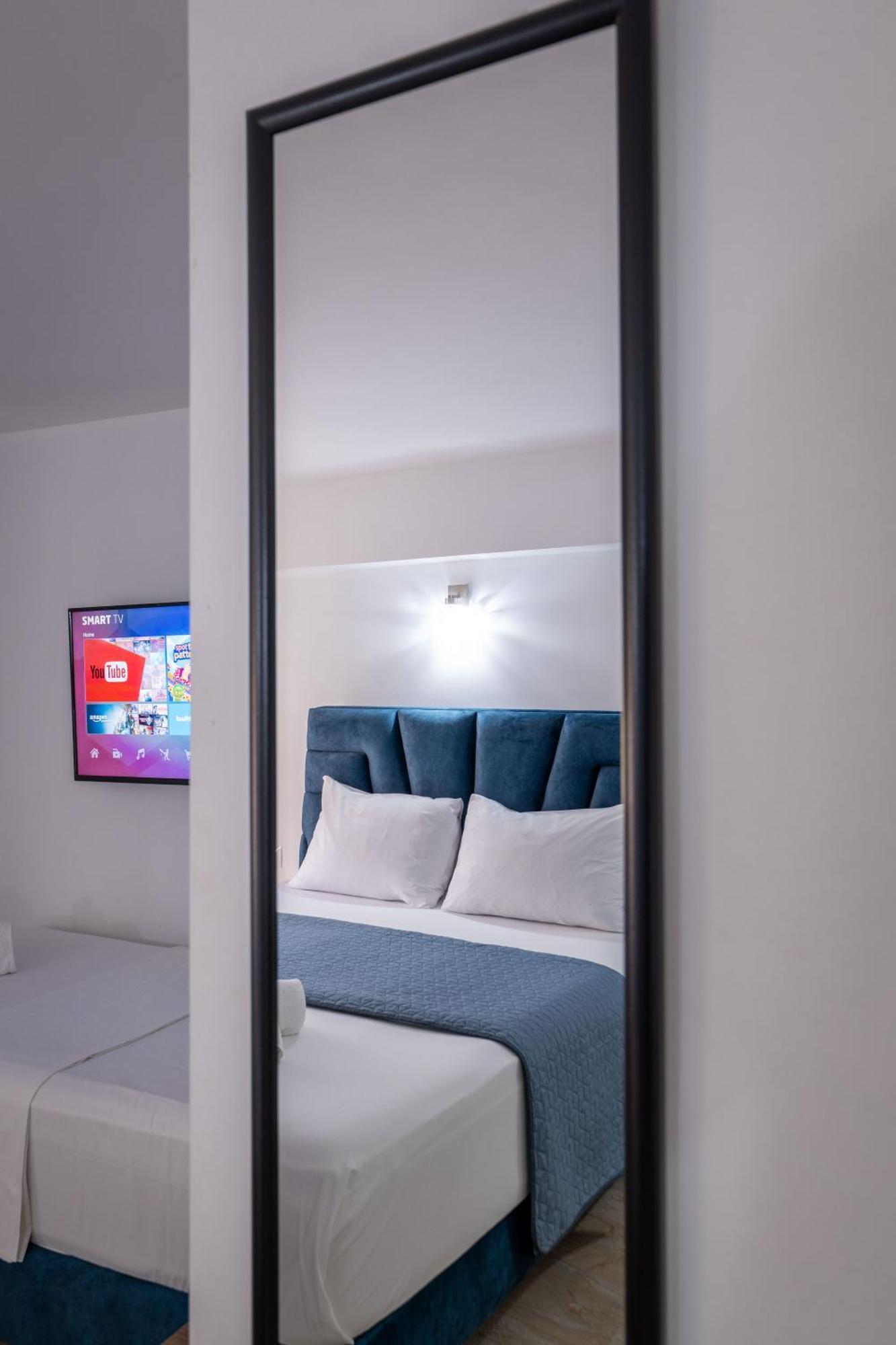 Hotel Elite Sarandë Buitenkant foto