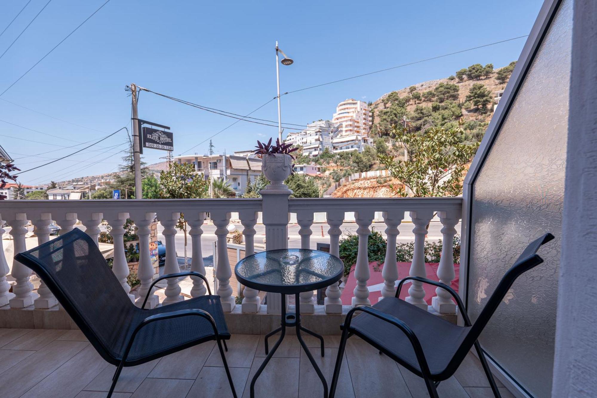 Hotel Elite Sarandë Buitenkant foto
